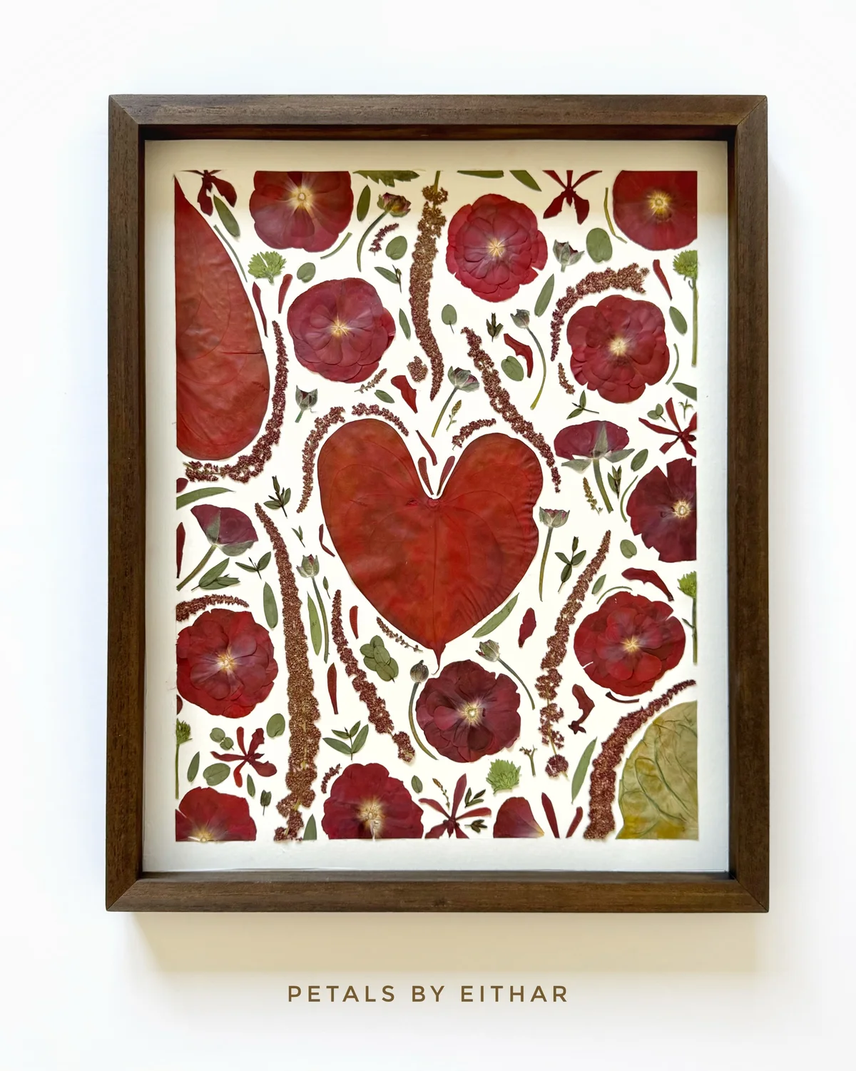 Puzzle-style arrangement